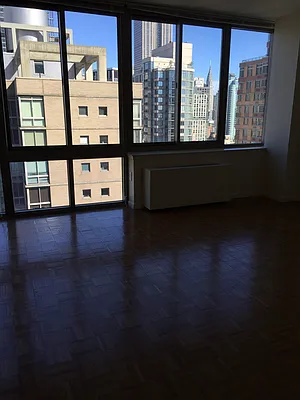 Rented by Chelsea Tower | media 19