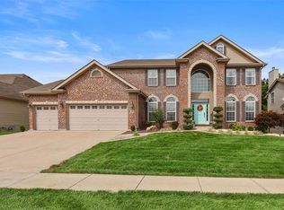 321 Hampton Ridge Dr, Wentzville, MO 63385