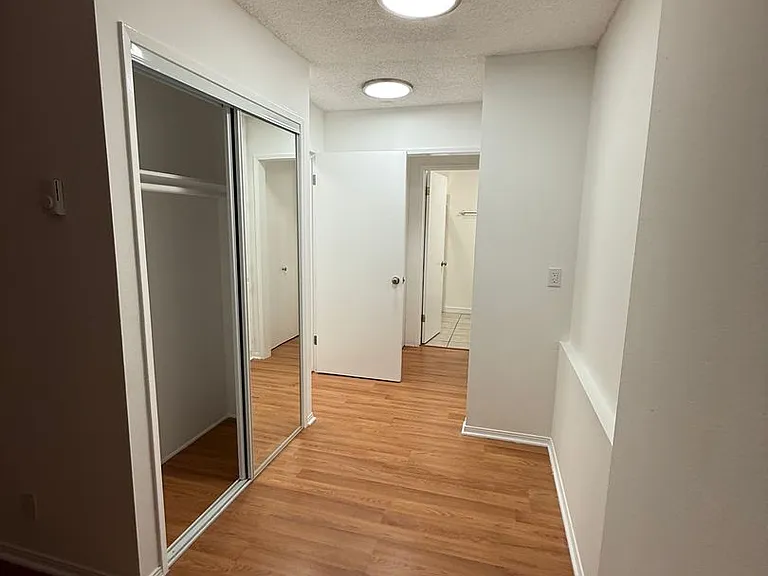 816 Westmount Drive LP — Photo 12