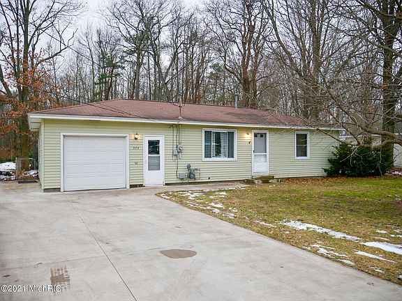 2nd image of 274 N 160th Ave