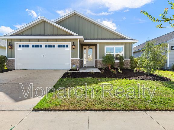 3rd image of 1689 SW 71st Cir