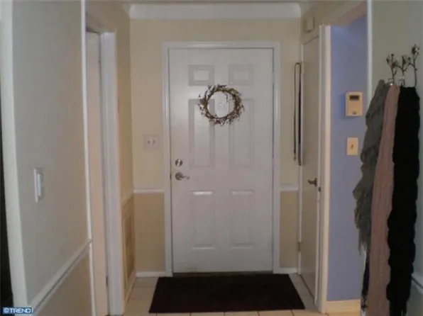 493 Silvia St #493, Ewing, NJ 08628