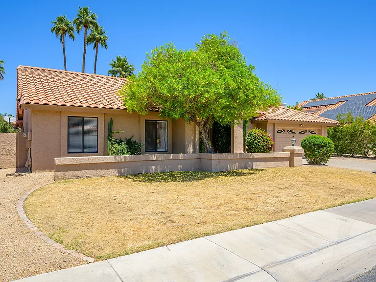 5638 E Helena Dr — Photo 11