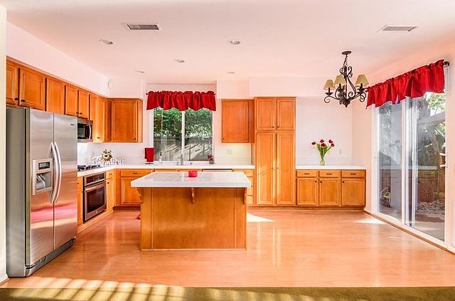 Amazing kitchen with stainless steel appliances