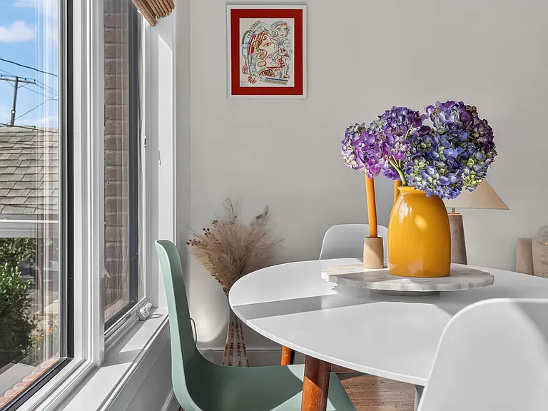 112 Webster Ave #1 — Photo 7