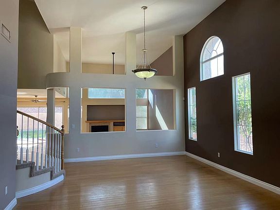 3rd image of 2337 Stone Glen Ln