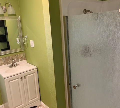 4th image of 320 Watson Ln