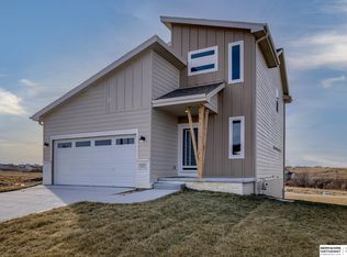9506 S 180th Ave, Omaha, NE 68136
