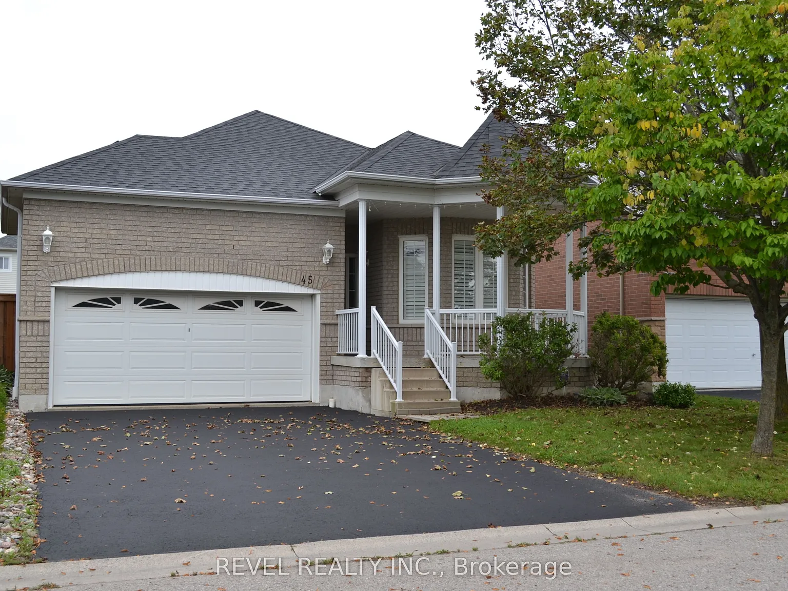 4 bed, $3,150 — Photo 1