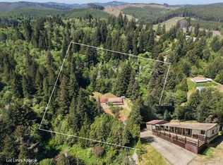 60272 Acme Rd, Coos Bay, OR 97420