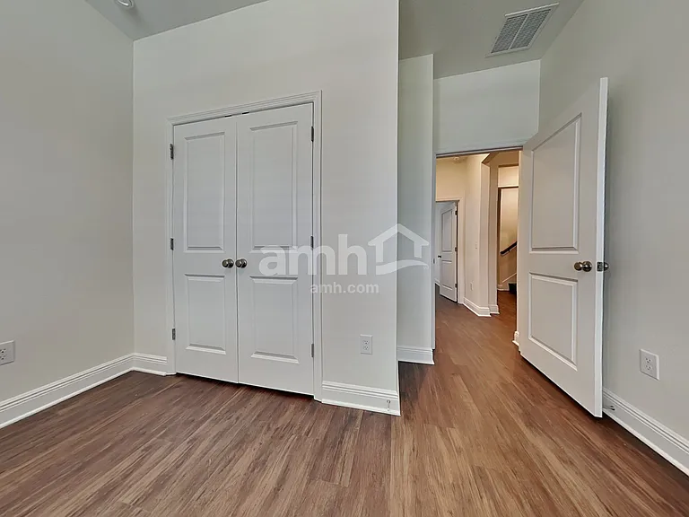 6355 Emerald Hills Way — Photo 17