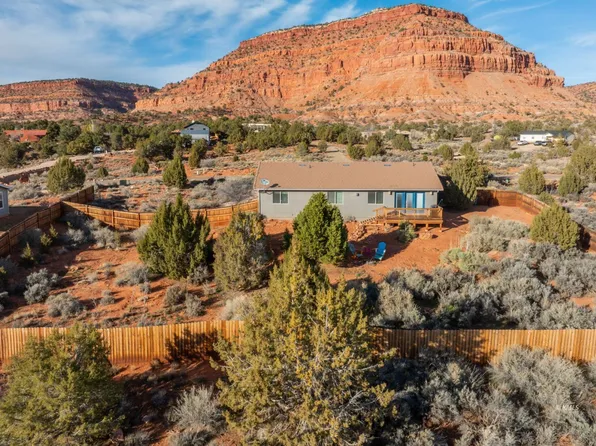 3770 E Juniper Cliffs Dr, Kanab, UT 84741
