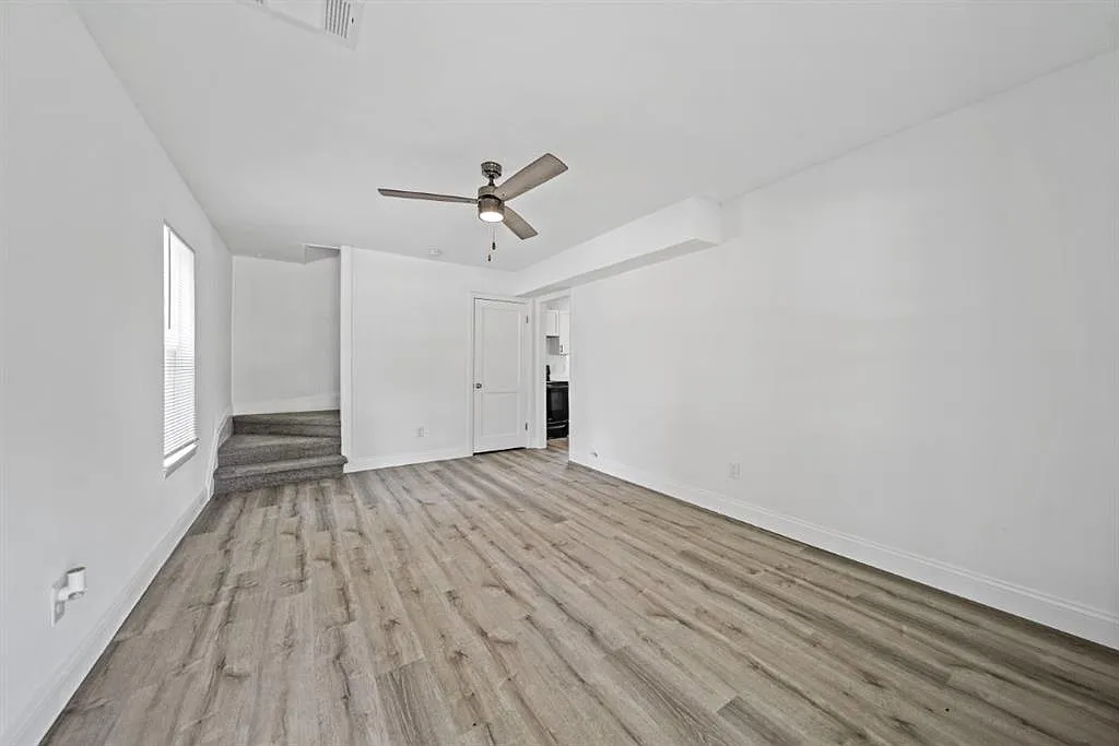2 bed, $1,250 — Photo 1