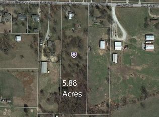 1435 Elm Springs Rd, Springdale, AR 72762