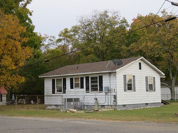 3rd image of 1629 Warren Ave