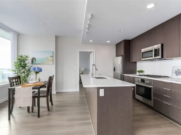 8688 Hazelbridge Way #1707, Richmond, BC V6X 2C1