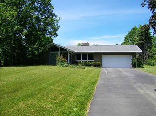 111 Range Dr, Wexford, PA 15090
