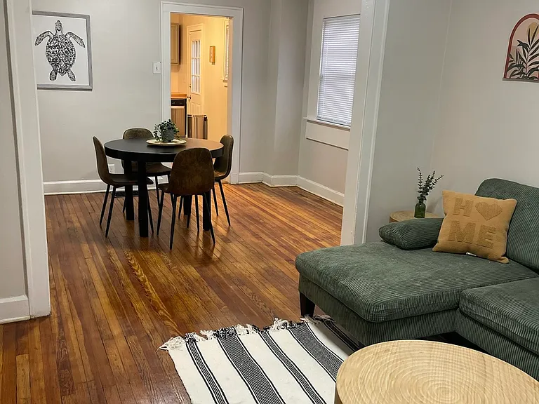 2409 Highland Pl — Photo 7