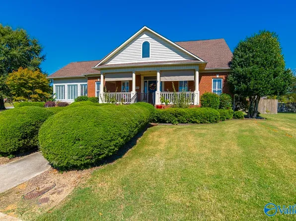 4901 Saddle Ridge Dr SE, Owens Cross Roads, AL 35763