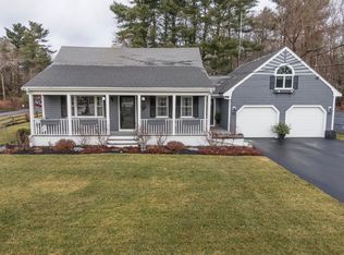 215 Hathaway Rd, Acushnet, MA 02743