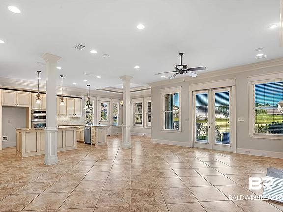 3rd image of 9654 Dornock Ln