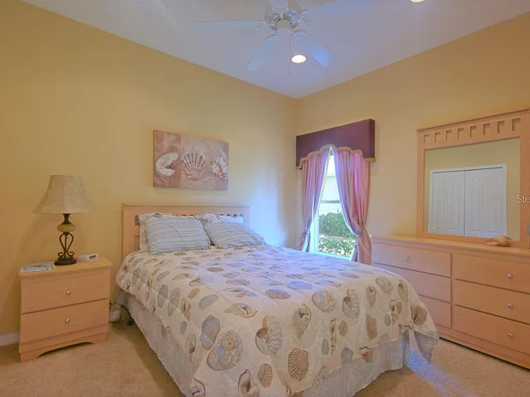 15825 Durango Cir — Photo 28