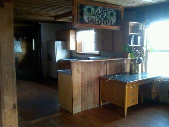 Main house kitchen & fp area