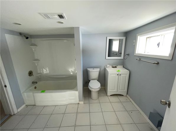 3634 Moyer Rd, North Tonawanda, NY 14120