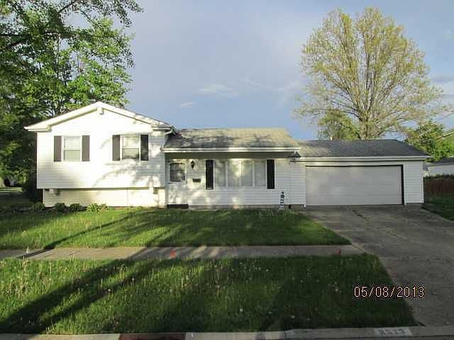 1st image of 3523 Clayton Dr