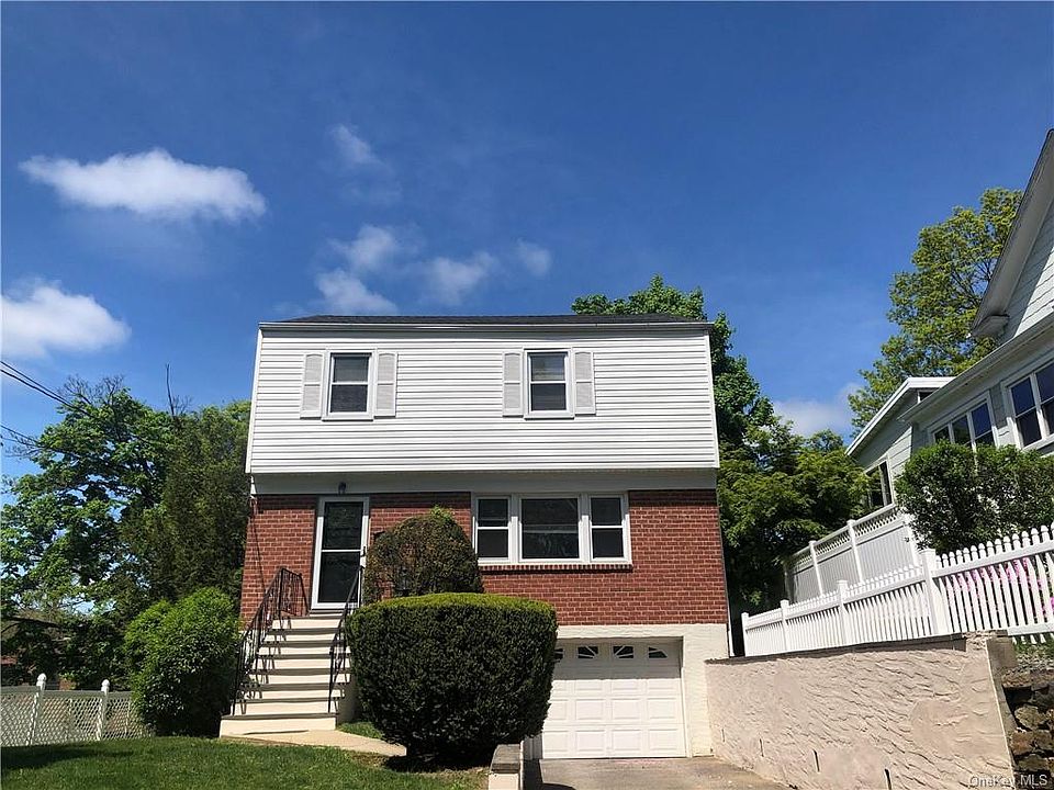 1st image of 17 Lee Ave