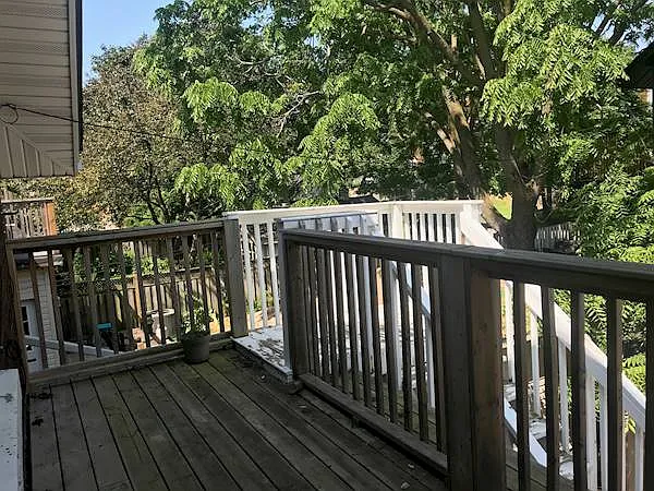 36 Wellington St N — Photo 18
