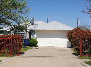 4547 Moler St, Dallas, TX 75211