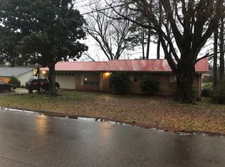 2715 Oakland Dr NW, Cleveland, TN 37312