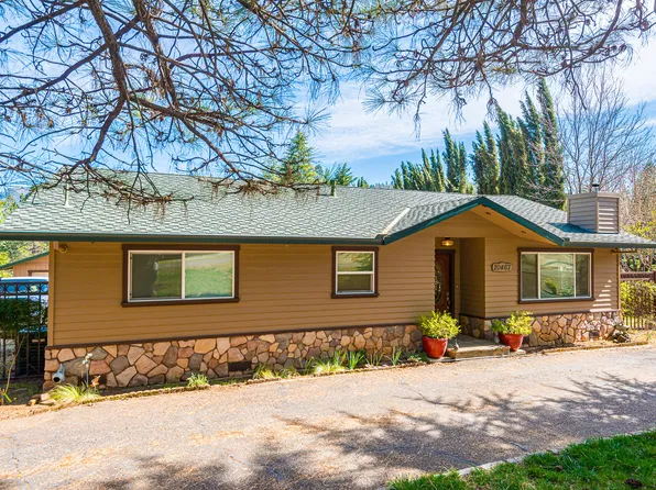 20467 Lakeview Dr, Lakehead, CA 96051