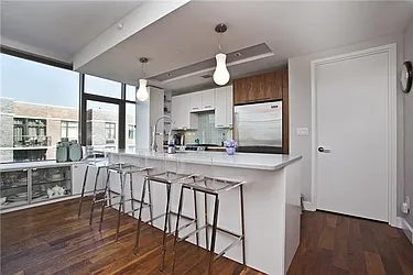 Sold by Space Marketing Shop