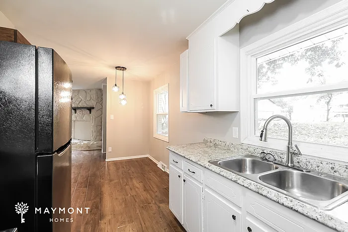 4309 Dowling Dr — Photo 8