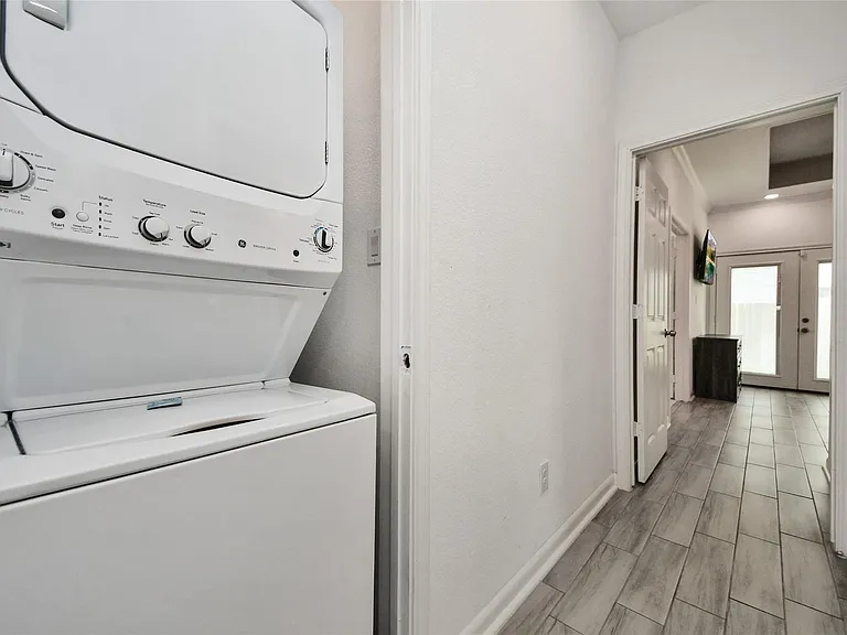 7980 Ethel St #B — Photo 17