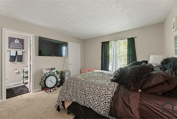 3788 Meadow Creek Dr — Photo 11