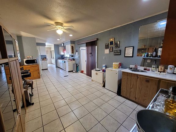 2nd image of 3592 S Jasper Ave