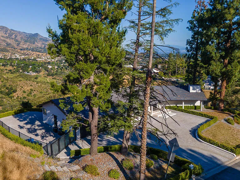 481 Starlight Crest Dr — Photo 56