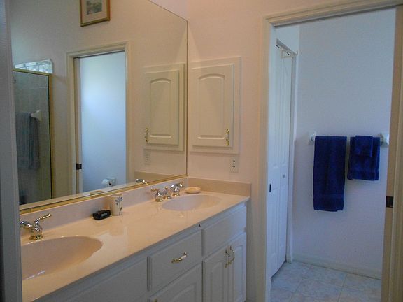 5th image of 729 Misty Pine Dr