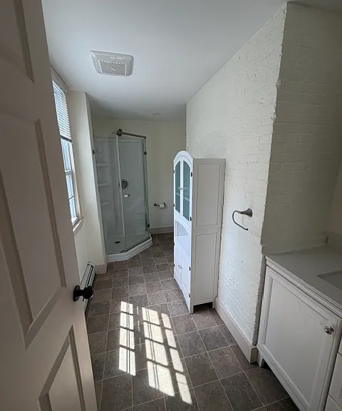 127 2nd St #3 — Photo 2