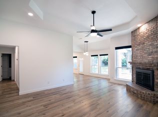 2523 Satinwood Ct, Arlington, TX 76001