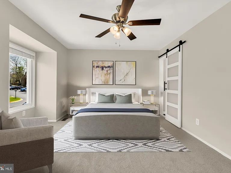2810 Cambridge Dr — Photo 13