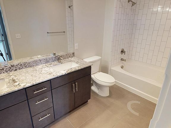 4th image of 1725 Champa St #2D