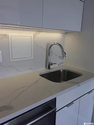 Rented by Oxford Property Group | media 37