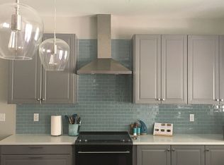 1000 Dug Hill Rd, Brownsboro, AL 35741