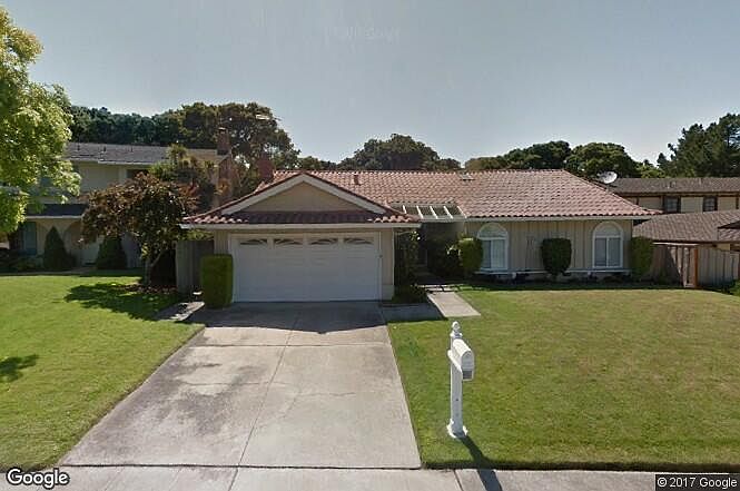 1st image of 40 Los Altos Pl
