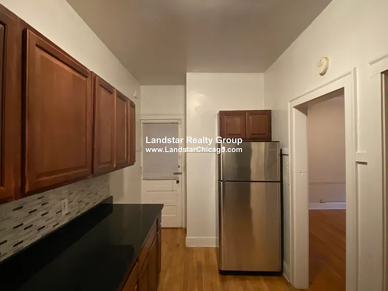 1107 Lake St #3S — Photo 16