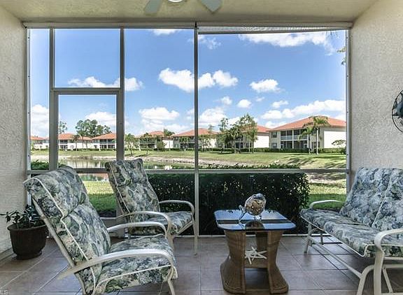 4th image of 330 Robin Hood Cir Unit 101